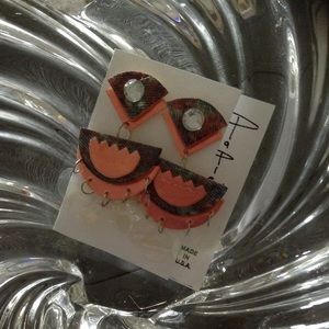 DENIM RETRO HANDMADE CORAL W/OPALESCENT SCALES